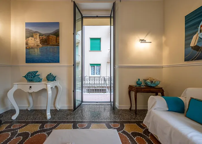 Lägenhet House A Due Passi Dal Mare Rapallo